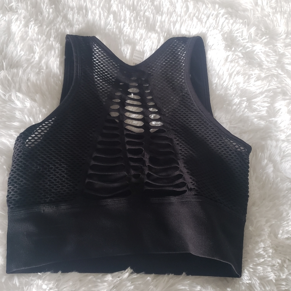 Sports bra